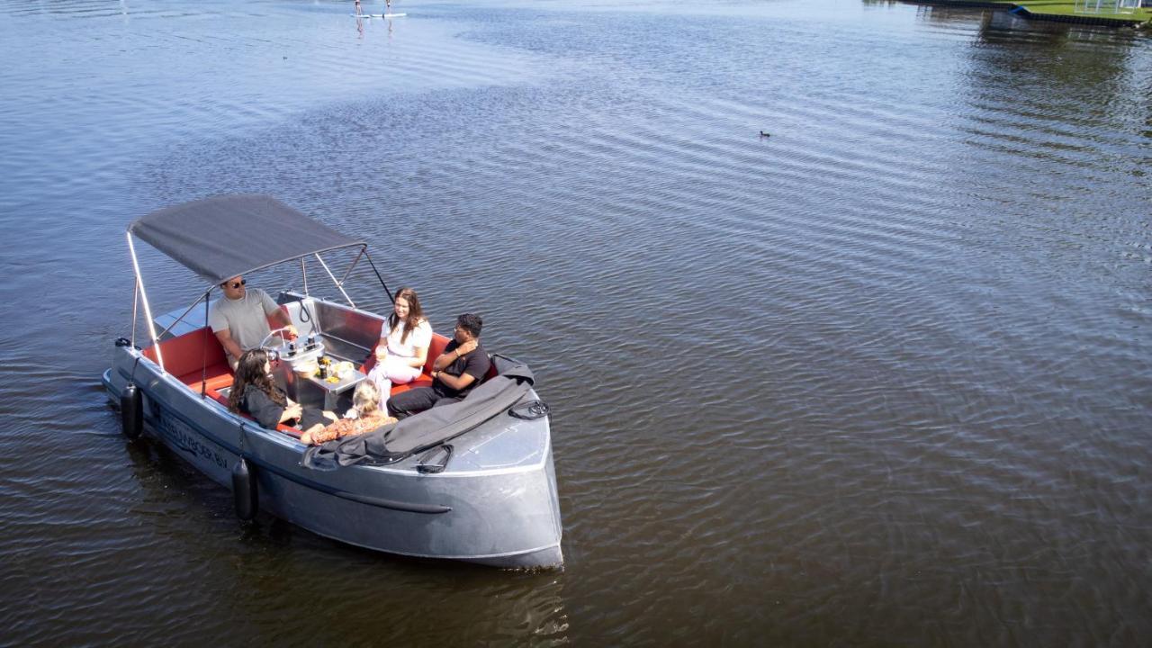 Jachthaven Nieuwboer Hotel Bunschoten Bagian luar foto