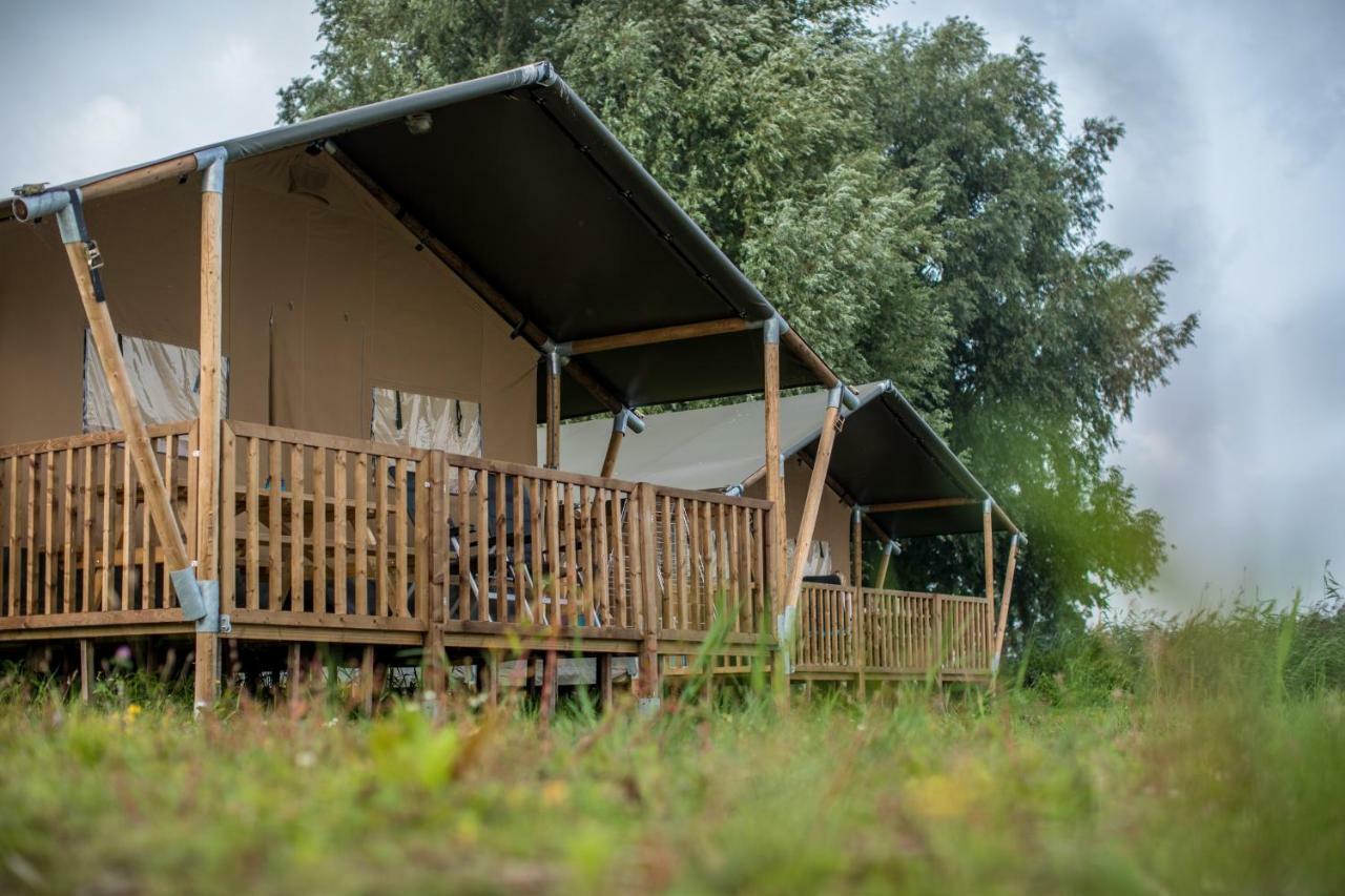 Jachthaven Nieuwboer Hotel Bunschoten Bagian luar foto